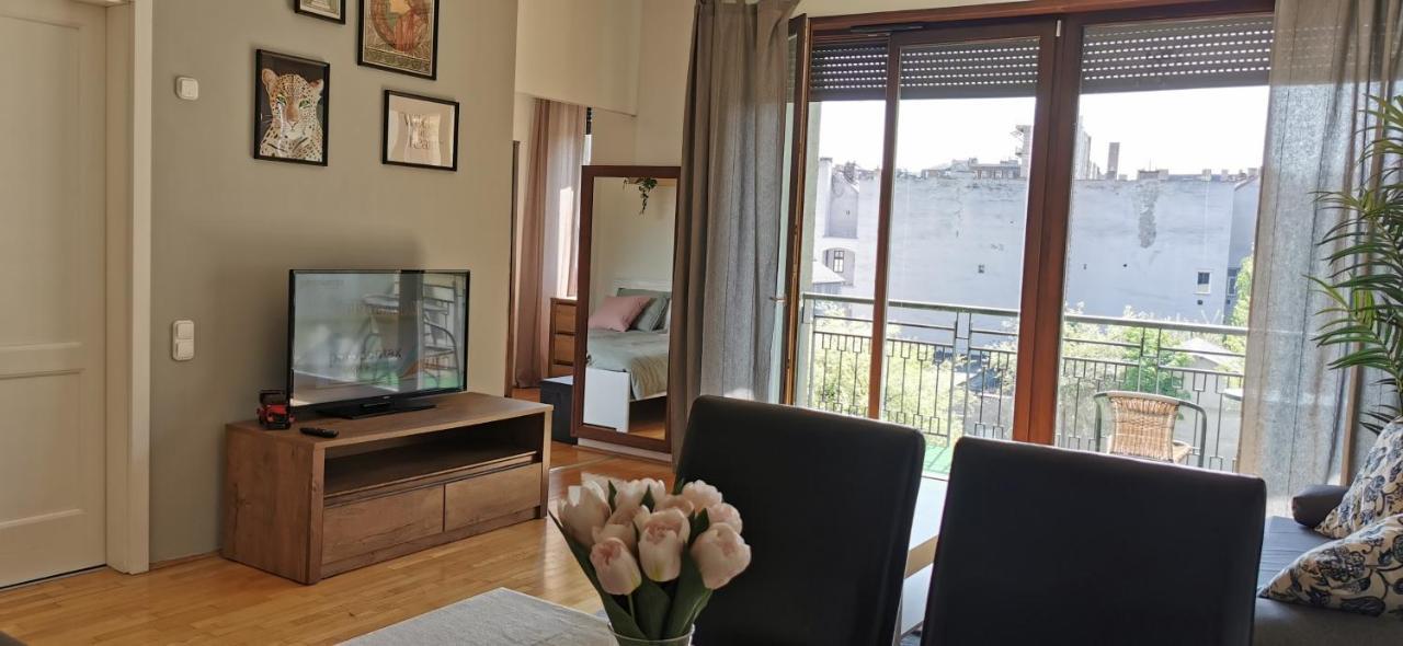 Kazinczy 52 B Apartment Budapest Esterno foto