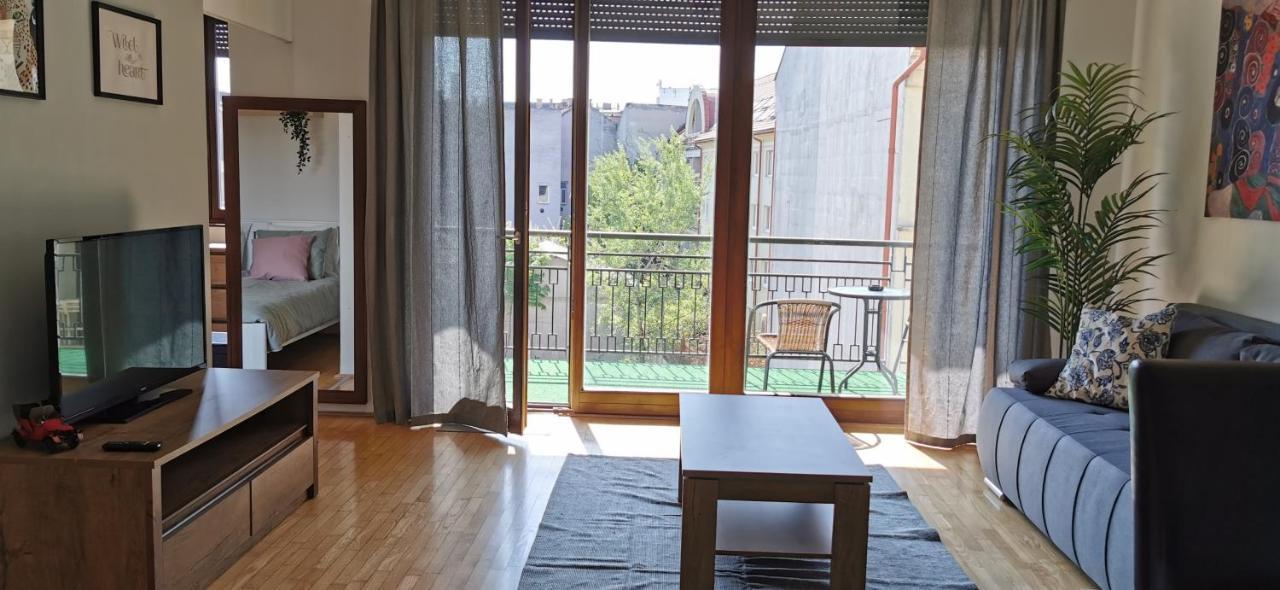 Kazinczy 52 B Apartment Budapest Esterno foto