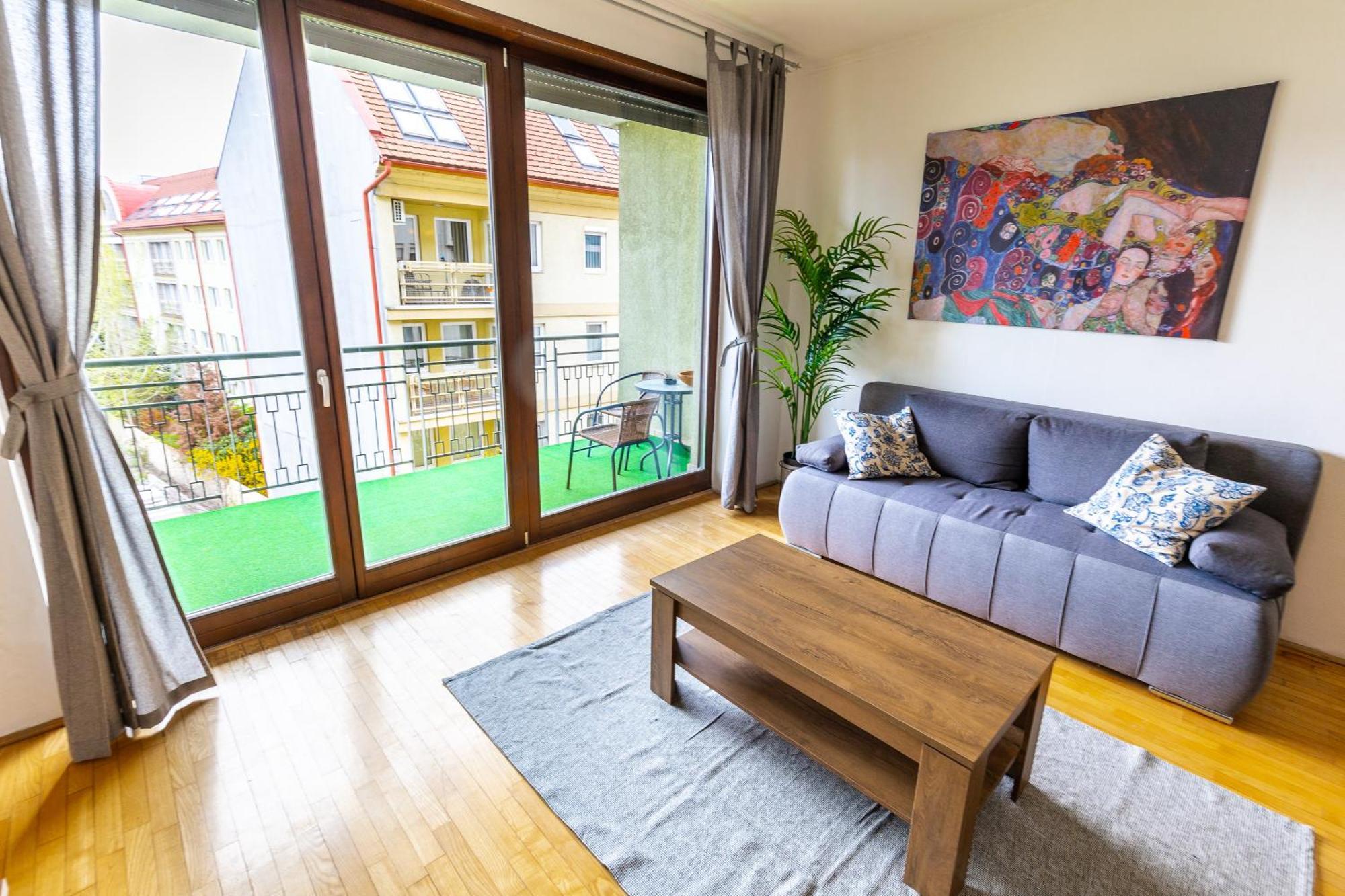 Kazinczy 52 B Apartment Budapest Esterno foto